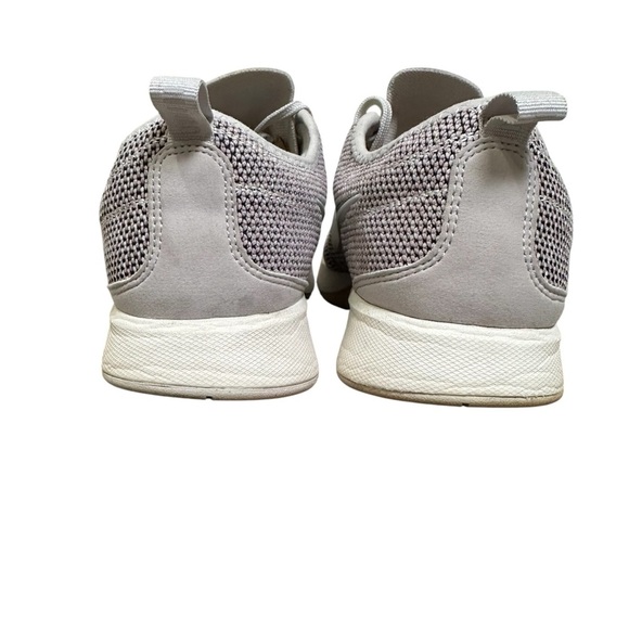 Nike Women’s 10 Dualtone Racer Running Shoe - Picture 6 of 8